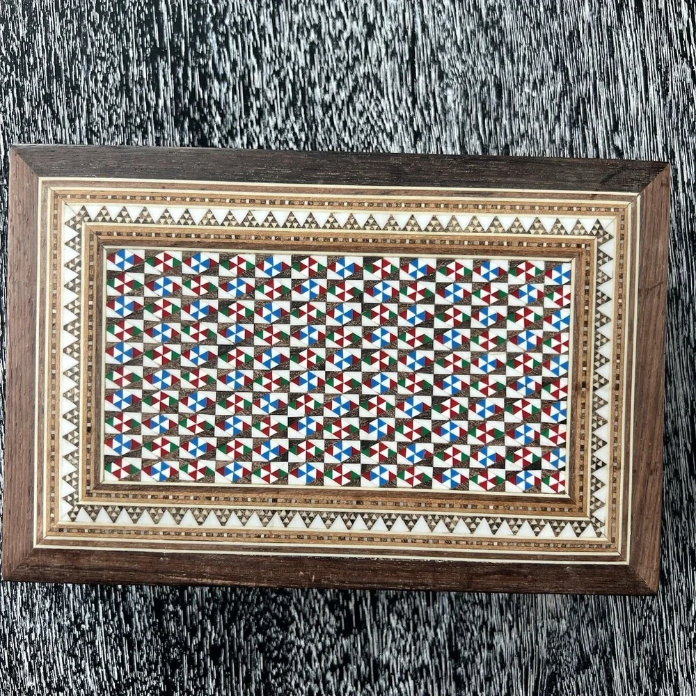 Vintage Wooden Marquetry Inlay Jewelry Box White, Red, Green, Blue Triangles‎